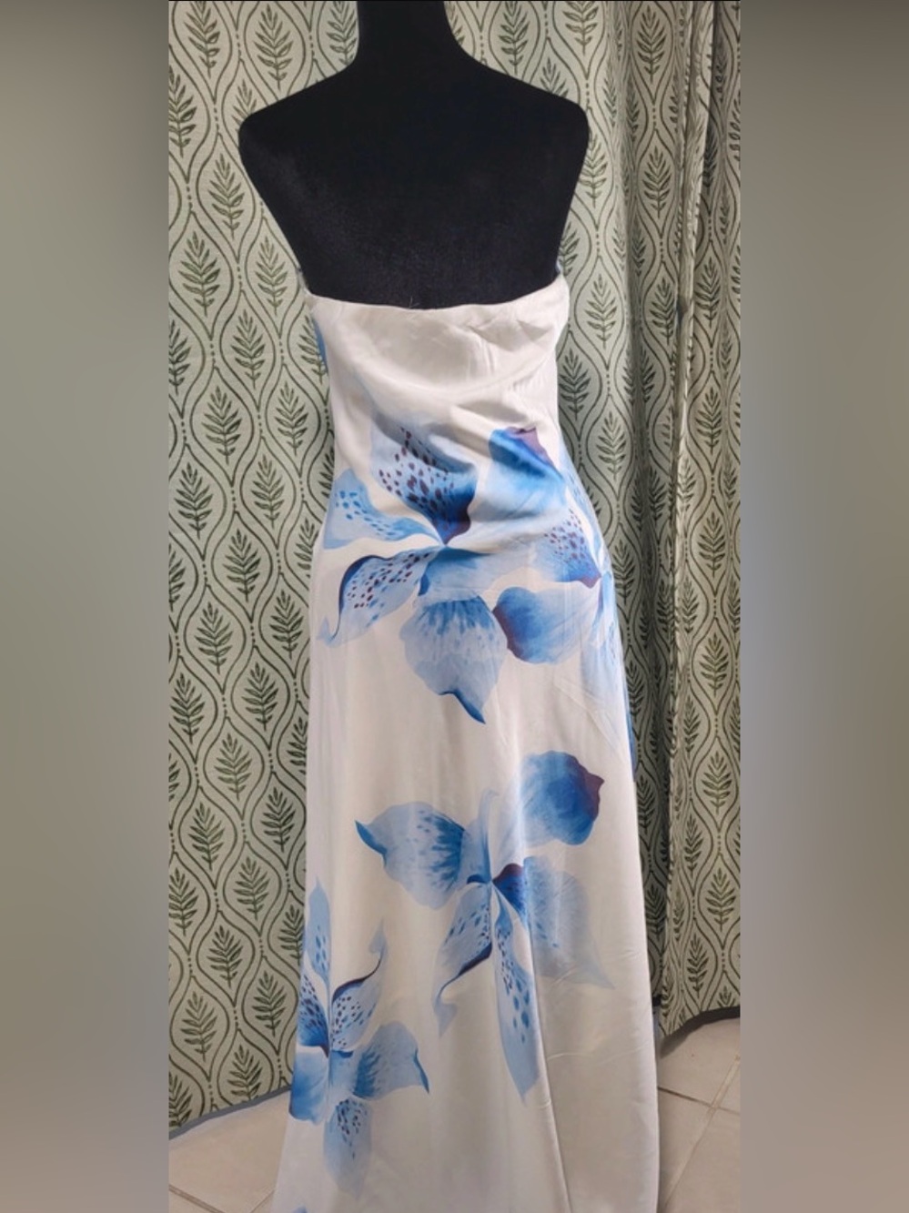 Paper Heart Blue Floral Strapless Maxi Dress Large - Picture 3 of 5